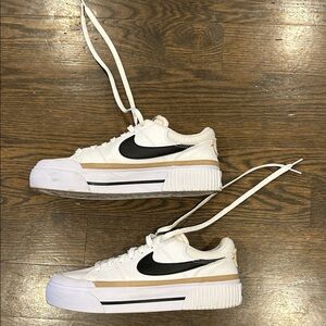 Woman’s Nike Court Legacy Lift. 9